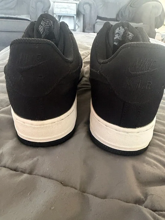 Nike Air Force 1 Black Low-Top Canvas Sneakers with White Sole - Picture 5 of 12